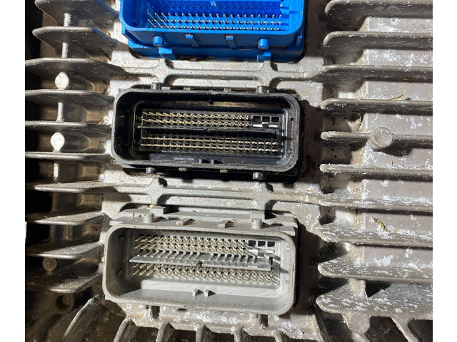 Блок управления двигателя 12654752   Chevrolet Camaro