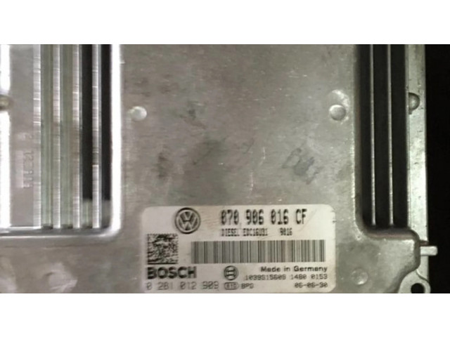 Řídící jednotka 070906016CF, 0281012901 Volkswagen Transporter - Caravelle T5 2005
