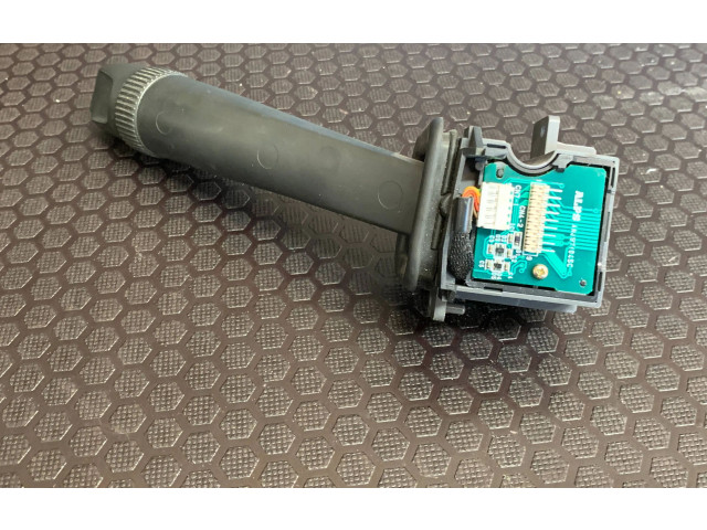 Ручка стеклоочистителей 8691545   Volvo XC90