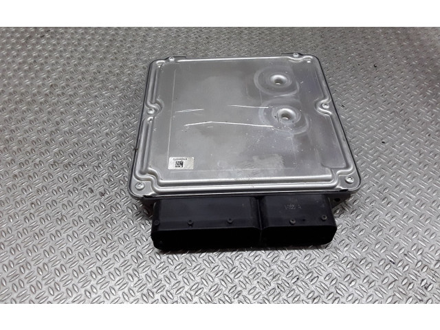 Řídící jednotka 03G906016DM, 028101882   Volkswagen Caddy 2005