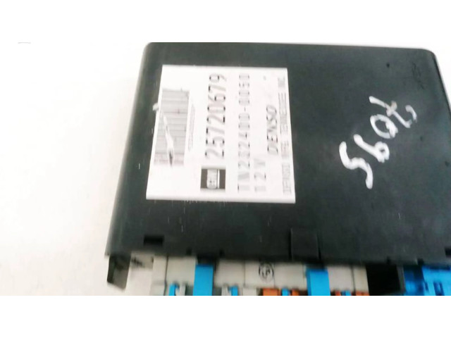 Блок комфорта 25720679, TN232400-0050   Cadillac SRX   