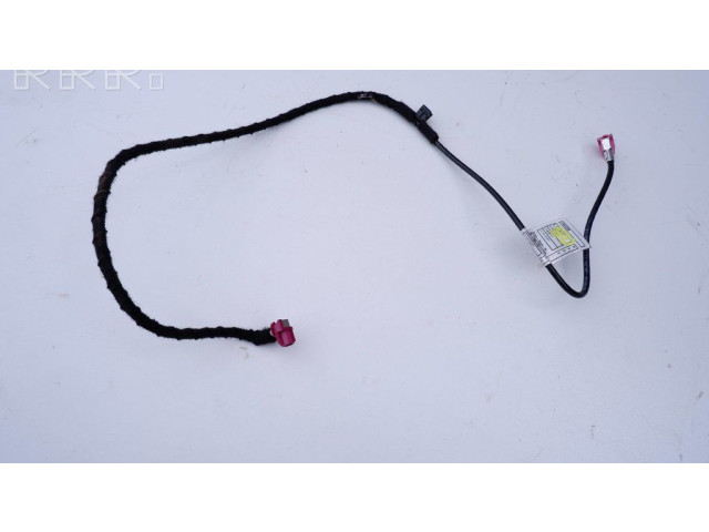 Радио/ проигрыватель CD/DVD / навигация