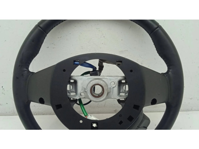 Volant Suzuki Swift 2021 07190