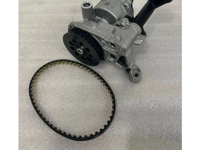 Масляный насос   04L145208T  Skoda Octavia Mk3 (5E) 