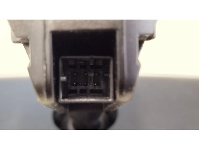 Зеркало заднего вида (в салоне)