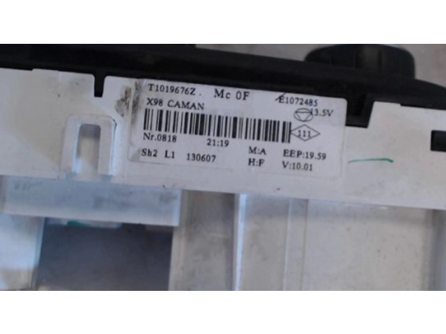 Блок управления климат-контролем 275704632R   Renault Clio IV