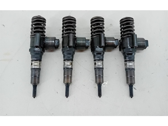 Форсунка 03G130073G Audi A3 S3 8P BKD