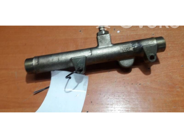 Топливная рампа 059130089D Volkswagen Phaeton