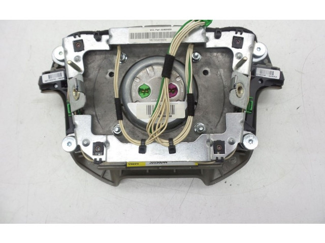 Подушка безопасности водителя 30698176 Volvo V70