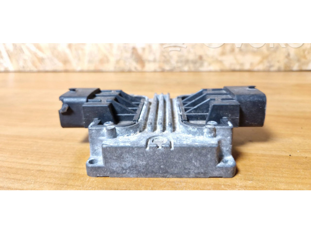 Блок управления коробкой передач 55563100 Saab 9-5