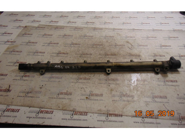 Топливная рампа A6130700195   Mercedes-Benz S W220 3.2 