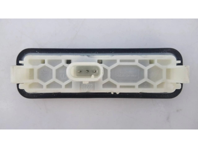 Ручка (задней крышки)