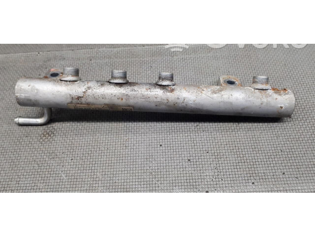 Топливная рампа A6390700495 Mitsubishi Colt CZ3