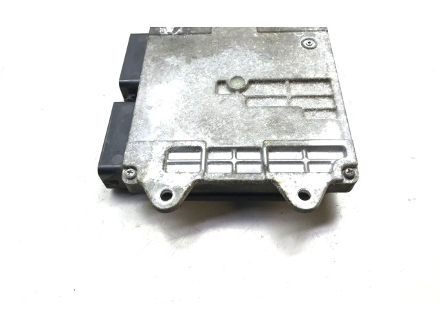 Блок управления двигателя 1860109600, 1860B096 Mitsubishi Colt