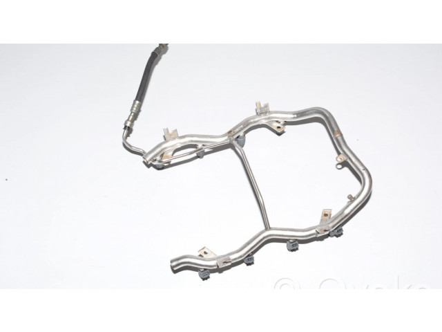 Vstřikovací lišta 1437443 BMW X5 E53 pro benzínový motor 4.6 M62B46 468S1 4.6is