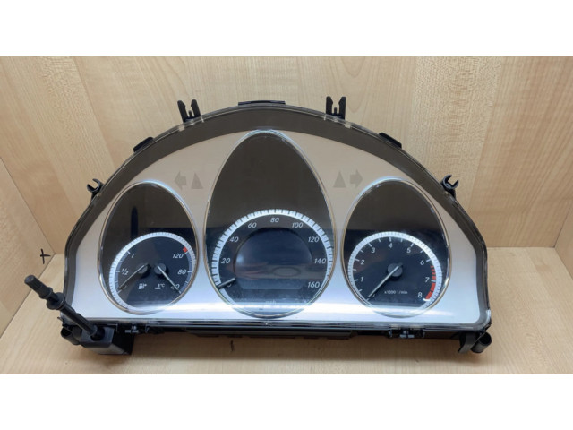 Панель приборов A2049001505, A2C53369459   Mercedes-Benz C W204       