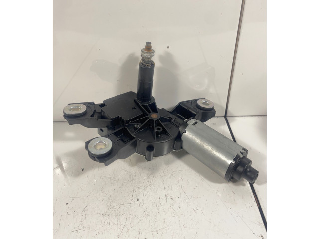 Двигатель стеклоочистителя заднего стекла     53032812, 343154828    Volkswagen PASSAT B6 