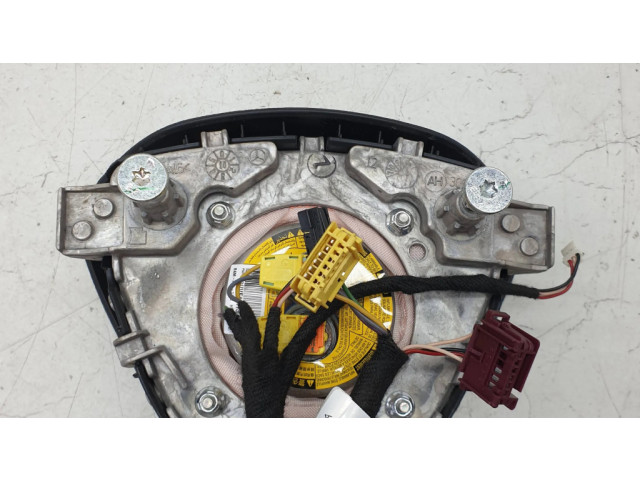 Подушка безопасности водителя 3058097   Tesla Model S