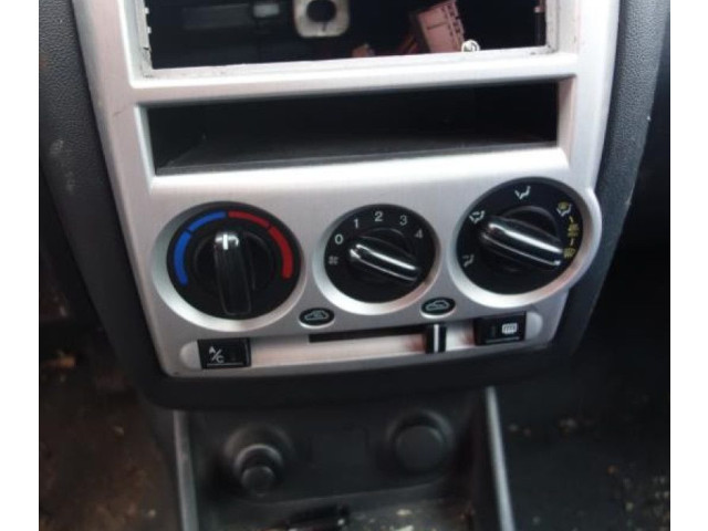 Комплект оси рулевого колеса Hyundai Getz   -  года       