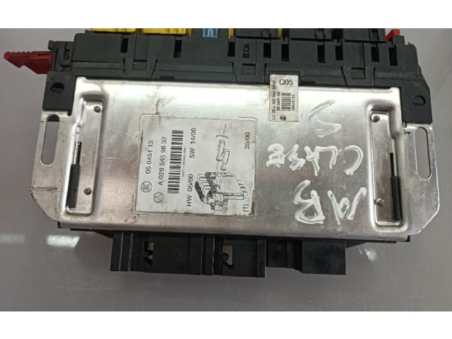 Pojistková skříňka 05045113 Mercede-Benz S W220 2013