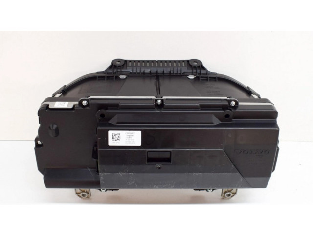 Панель приборов 32356877, P32356877 Volvo XC40