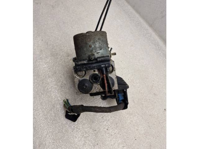 Jednotka ABS 0265202401, 8e0614111t Audi A8 S8 D2 4D 2000