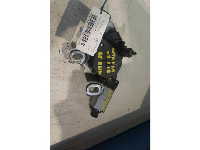 Моторчик заднего дворника Skoda Octavia Mk2 (1Z)