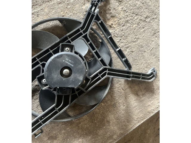 Электрический вентилятор радиаторов  8200702956   Dacia Logan I 