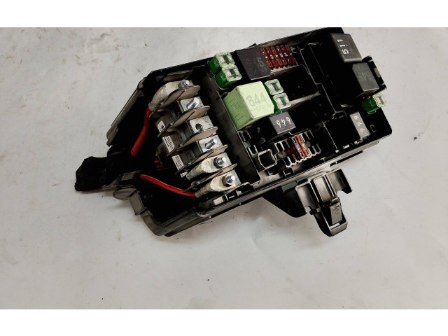 Блок предохранителей 5Q0907361C Volkswagen Golf VII