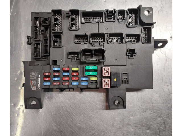 Pojistková skříňka 8637B680, C8637011A Mitsubishi Outlander 2018