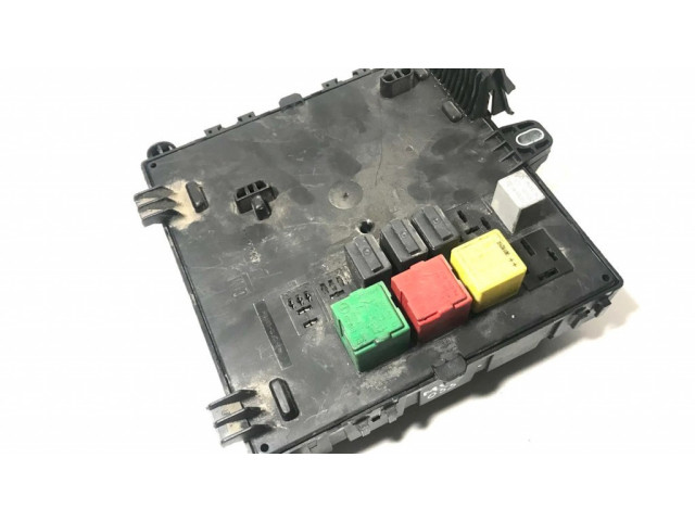 Pojistková skříňka 532150018, 460023260 Opel Vectra C 2004