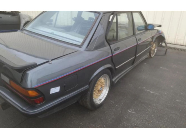 Zpětné zrcátko BMW 5 E28 1983 51168222889