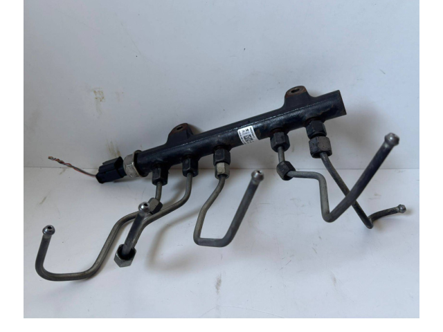 Топливная рампа 9685297580, 94675G01 Peugeot 2008 I