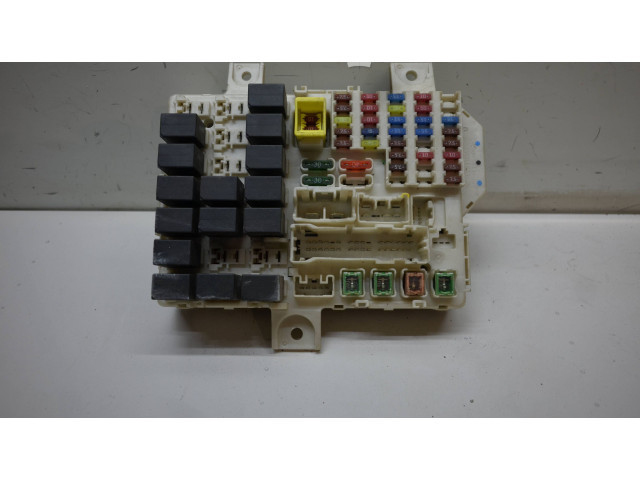 Блок предохранителей 8637A171, MN108319 Mitsubishi Colt