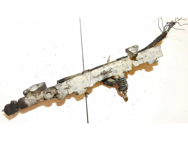 Vstřikovací lišta 2325031020   Lexus IS 220D-250-350  pro benzínový motor 2.5  