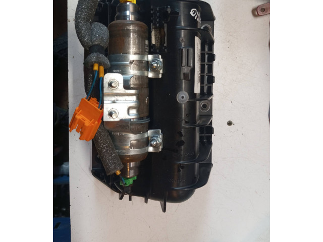 Подушка безопасности пассажира 30715602 Volvo S60