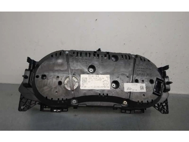 Панель приборов 3V0920751B   Skoda Superb B8 (3V)       