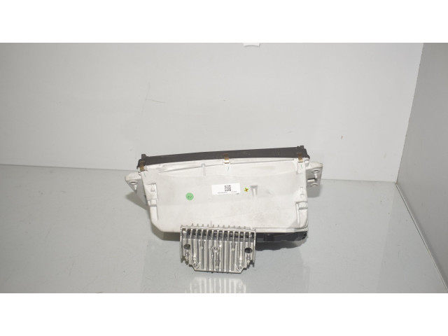 Přístrojová deska BMW 4 F32 F33 2016 0589-P1-000198, 0589-P1-000228