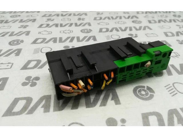 Рулевая рейка Блок предохранителей 9627791880 Peugeot 406 1999 - 2006 года