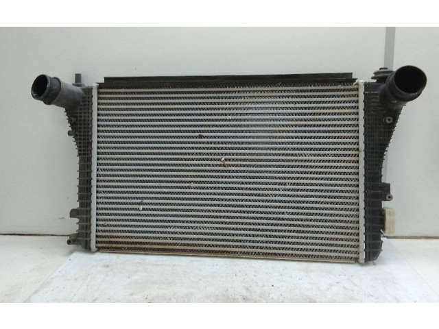 Интеркулер  1k0145803ca   Volkswagen Caddy 