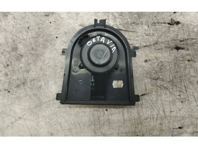 Вентилятор печки 1J1819021A Skoda Octavia Mk1 (1U)