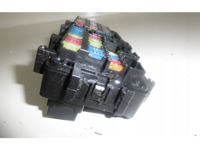 Блок предохранителей Infiniti Q50