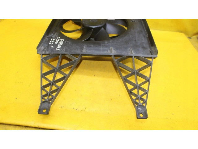 Вентилятор радиатора 6Q0121207C Skoda Fabia Mk1 (6Y)