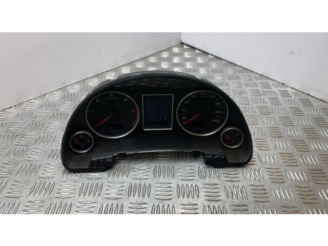 Панель приборов 8E09209010   Audi A4 S4 B7 8E 8H       