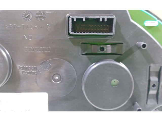 Панель приборов 248102757R, 0002331509 Dacia Sandero