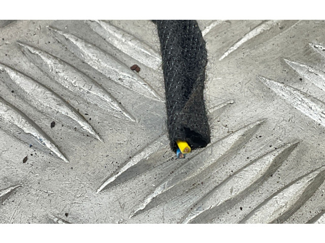 Боковая подушка безопасности 8U0880742D   Audi Q3 8U