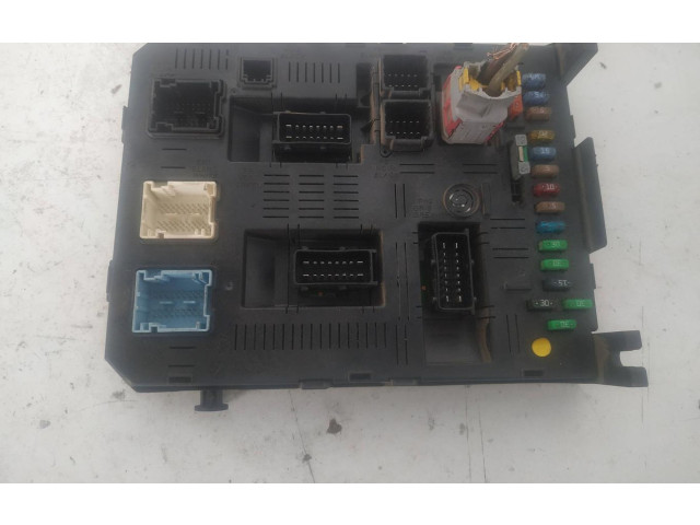 Блок предохранителей 9656530980 Citroen C4 I