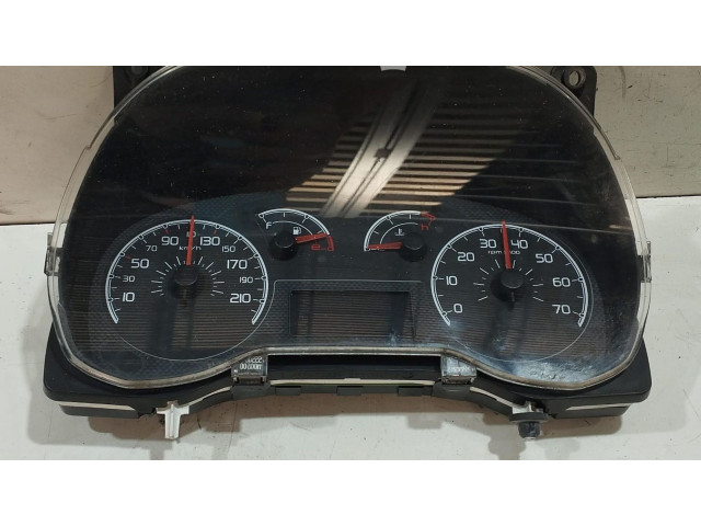 Панель приборов 1367830080, 1367830080   Fiat Qubo       
