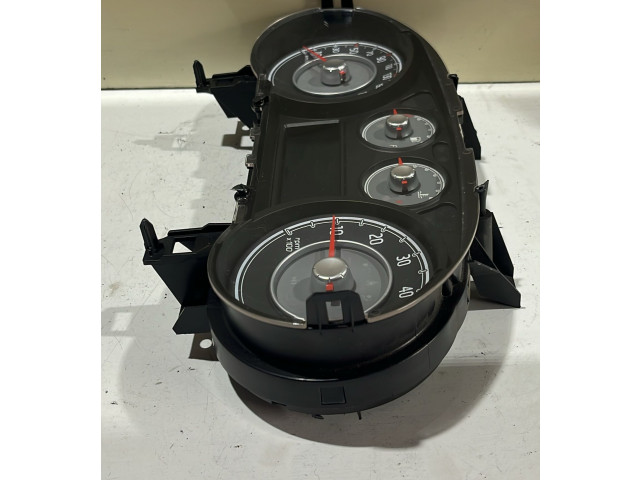 Přístrojová deska Fiat Punto Evo 2015