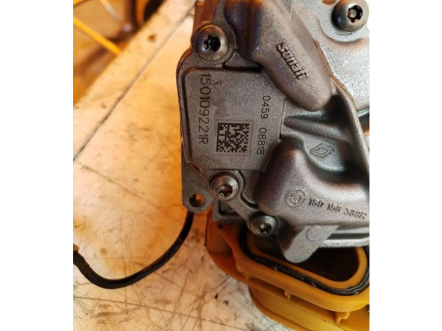 Turbodmychadlo Масляный насос 150109221 Renault Sandero I